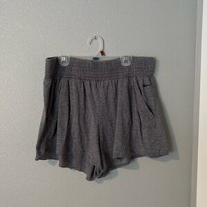 Women’s Grey Nike Shorts Size Large